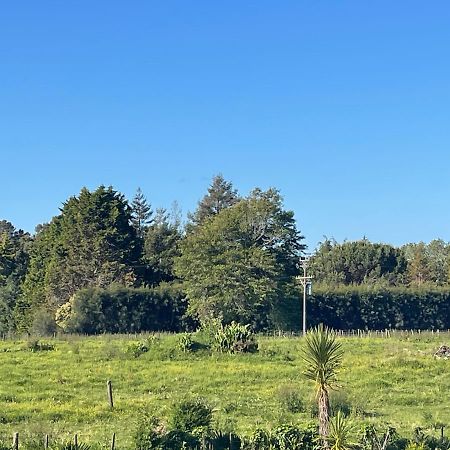 Cotman Cottage On Coatesville Kumeu Esterno foto